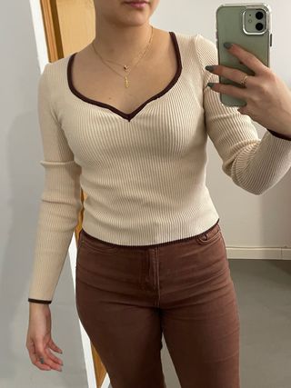 Jersey beige manga larga