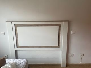 Cabecero de cama moderno