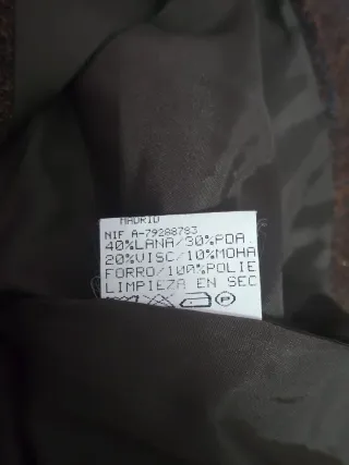 Chaqueta marrón talla 46. Marca Touchè