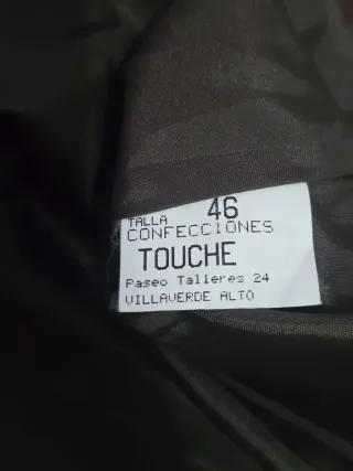 Chaqueta marrón talla 46. Marca Touchè