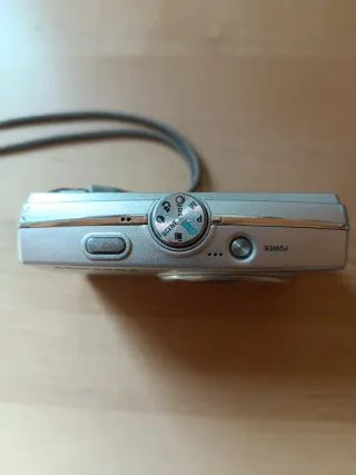 Cámara Samsung L100 Plata Averiada