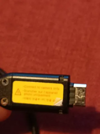 Cámara Samsung L100 Plata Averiada