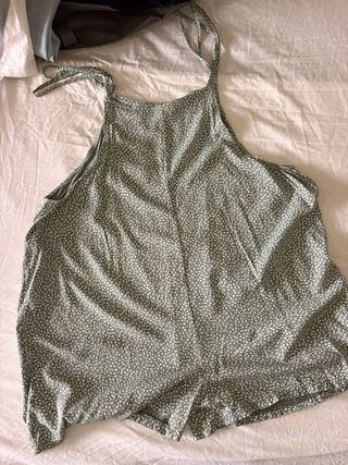 Mono corto floral verde