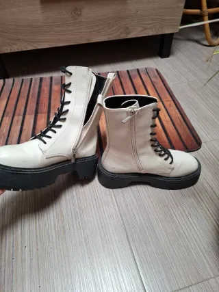 Botas Dr. Martens Pull&Bear Talla 35