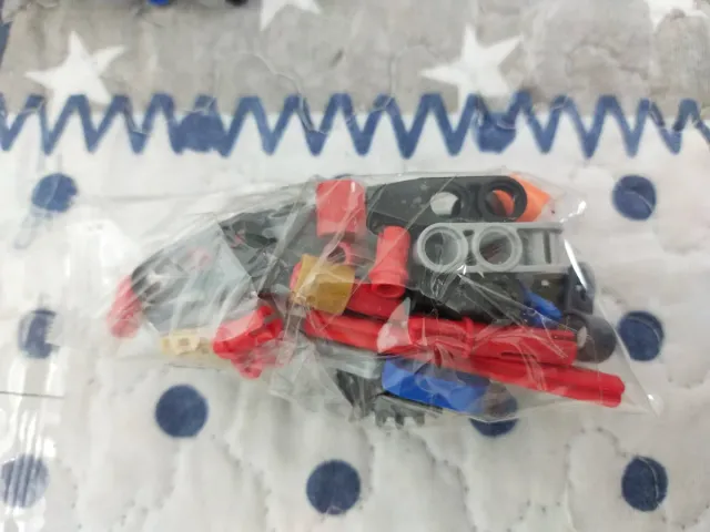 LEGO Technic 42173 Coche Deportivo