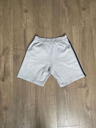 Pantalón chándal Adidas gris