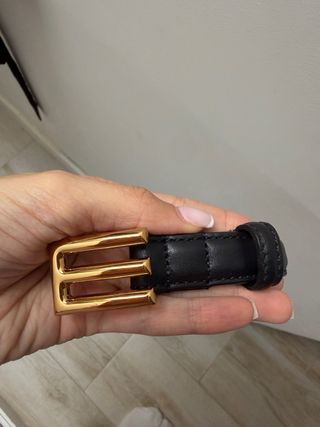 Cinturón Etro negro cuero hebilla dorada