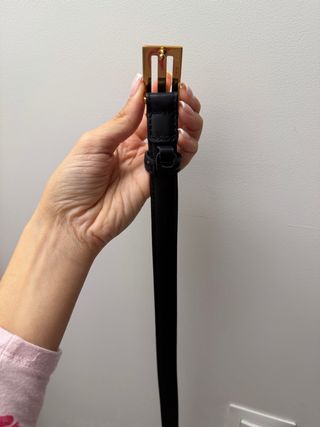 Cinturón Etro negro cuero hebilla dorada