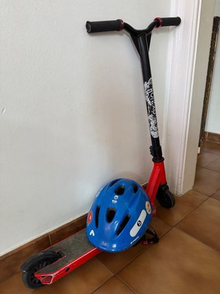 Patinete Oxelo y Casco B-Twin Azul