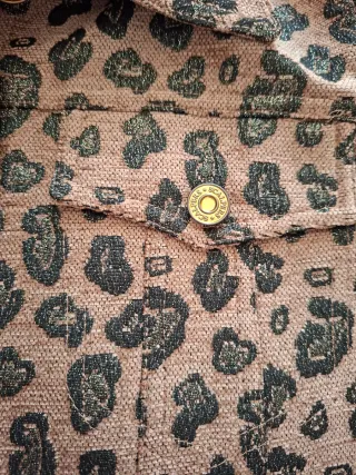 Cazadora Scalpers Animal Print Talla M