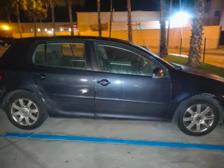 Volkswagen Golf 2004