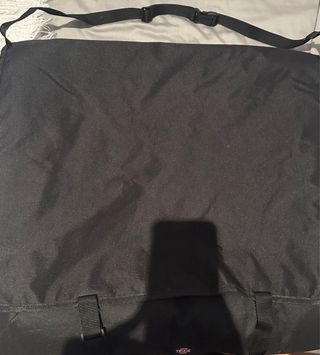 Cama Coche para mascotas TRIXIE negra