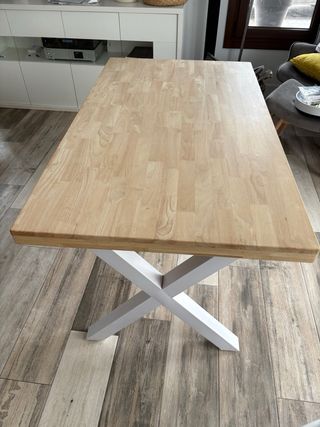 Mesa de comedor madera clara 140x80