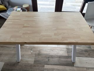 Mesa de comedor madera clara 140x80
