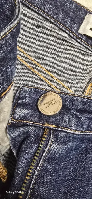 Vaqueros Elisabetta Franchi azules