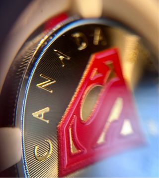 Moneda Canadá 5$ Superman S-Shield 2016