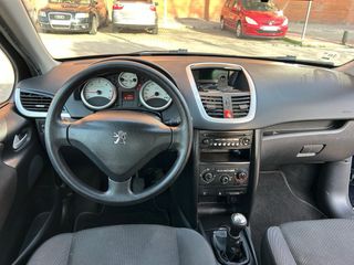 Peugeot 207 2010 100.km distribucion recien echa
