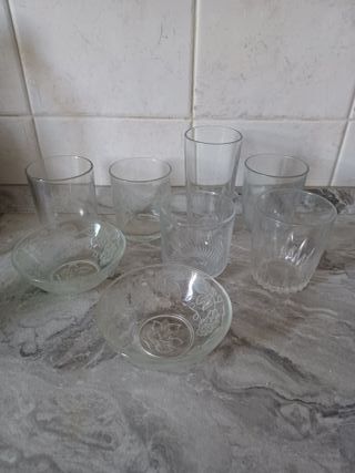 Ciotole e Bicchieri in Vetro