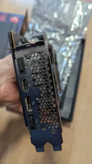 Tarjeta Gráfica MSI RX 6600 XT Mech 2X