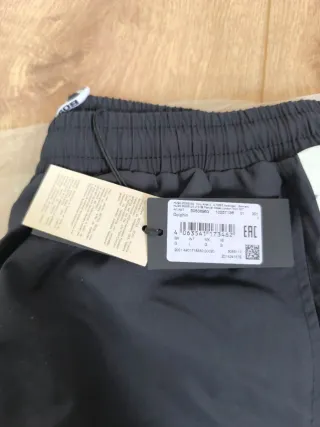 Bañador BOSS Negro Talla L Nuevo