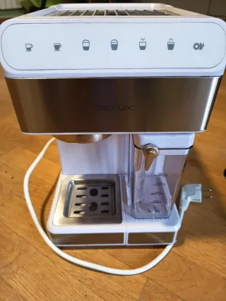 Cafetera Cecotec Cumbia para piezas