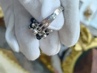 Anillo  de plata  925 con diseño de cascada. Pedro