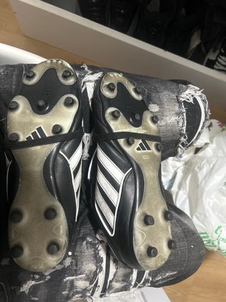 Botas de fútbol Adidas negras talla 44-45