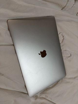 MacBook Air M1 256GB Plata