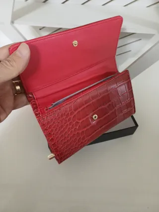 Portafoglio donna Coveri rosso coccodrillo