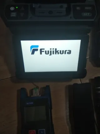 Fujikura 90S+ y Kit cortadora CT50