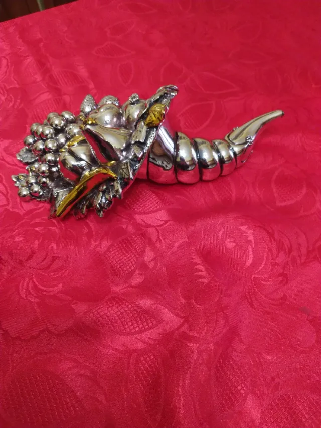 Cornucopia portafortuna laminata argento