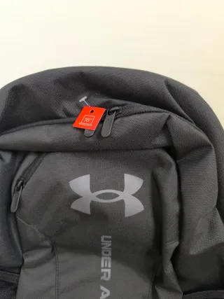 Mochila Under Armour Negra Nueva 26.5L