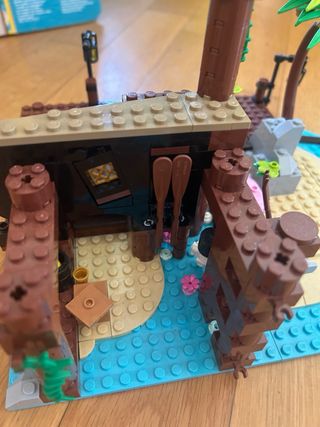 LEGO 21322 Pirati: La Nave galeone Barracuda Bay