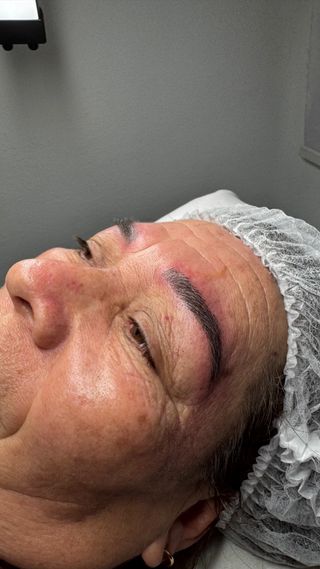 Microblading y Micropigmentacion cejas