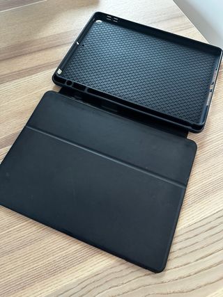 iPad 8 32GB Gris Espacial Wi-Fi + Funda