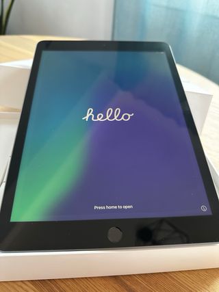 iPad 8 32GB Gris Espacial Wi-Fi + Funda