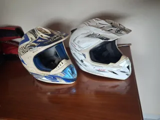 Casco de Cross Negro con Diseño