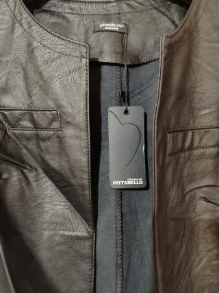 Giacchino similpelle corto nero