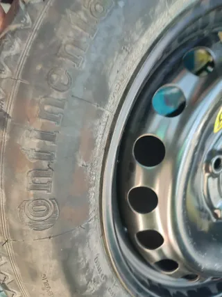 Neumatico de repuesto