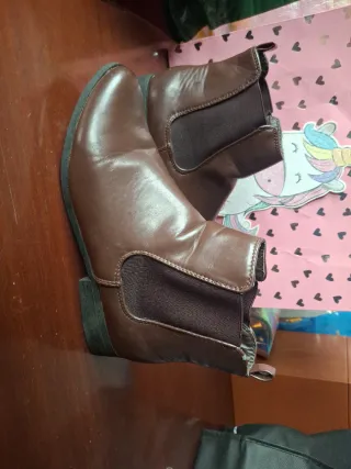 Botines marrones talla 40