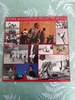 Earth, Wind & Fire - Touch The World LP