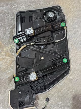 Espejo retrovisor izquierdo MercedesClase GLA X156