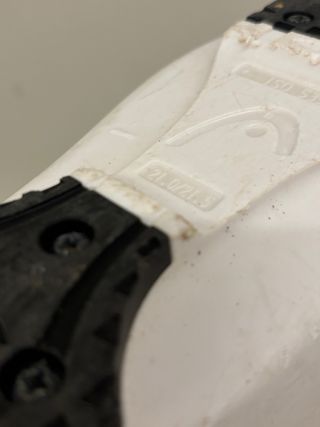 Esquís XT TEAM 110, botas Head,  palos 80, casco.