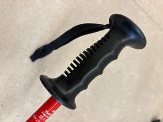 Esquís XT TEAM 110, botas Head,  palos 80, casco.