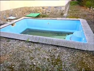 Exclusivo chalet: garaje doble, piscina, parcela…