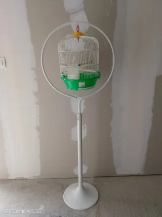 Jaula para periquitos con soporte