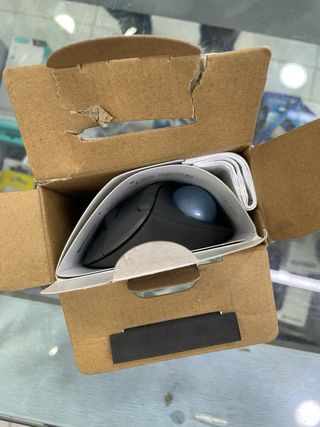 Trackball Inalámbrico Logitech ERGO M575S