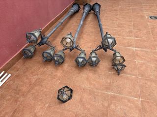 Farolas de exterior con 3 tulipas