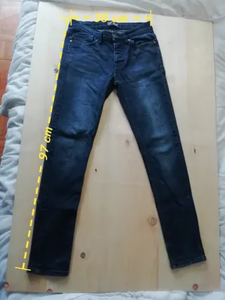 Pantalón vaquero azul skinny