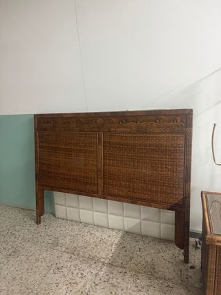 Cabecero y mesitas RECOGIDA EN BANYERES vintage